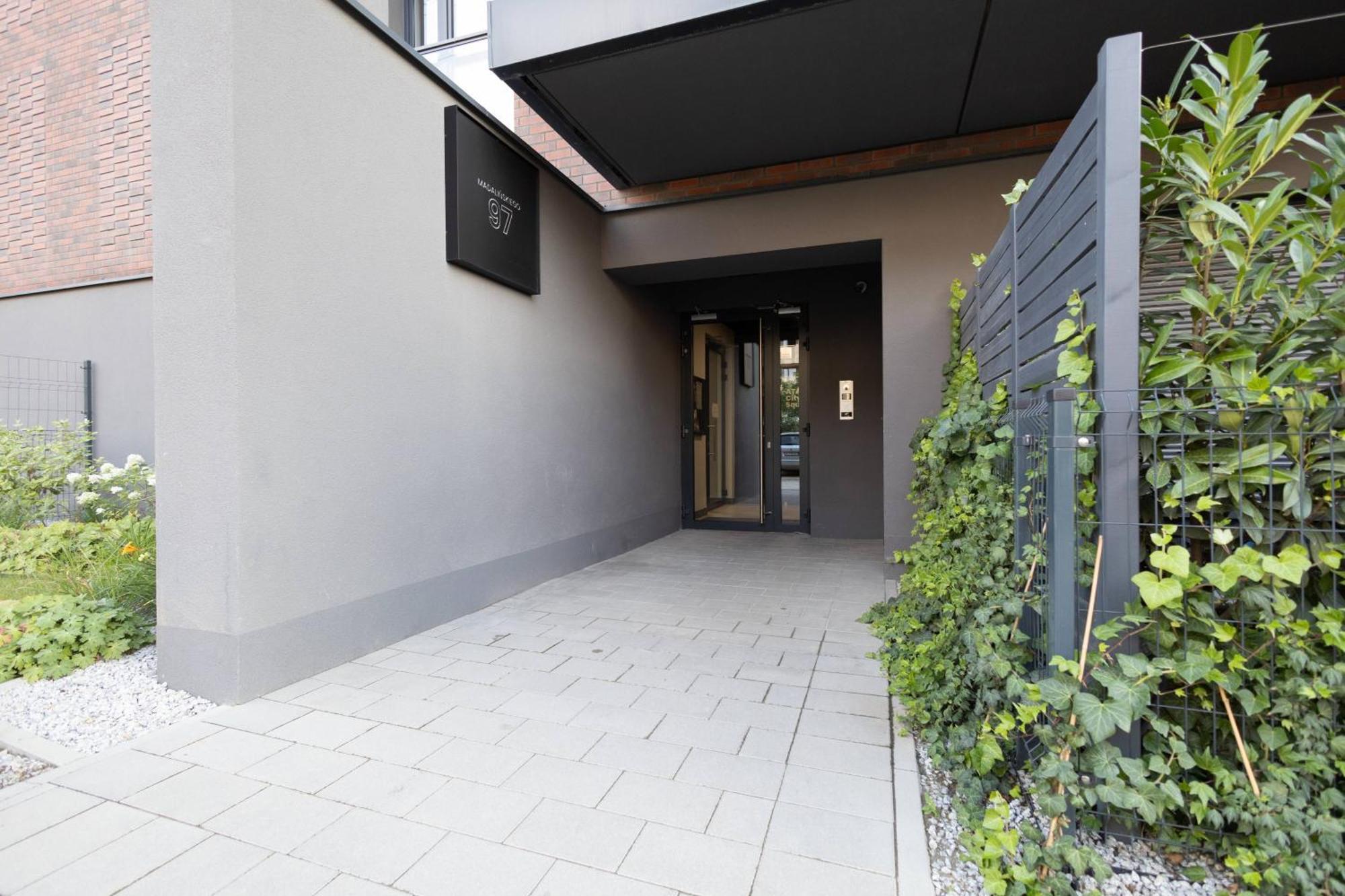 Apartamenty Niedaleko Dworca Od Wroclawapartament-Pl Exterior photo