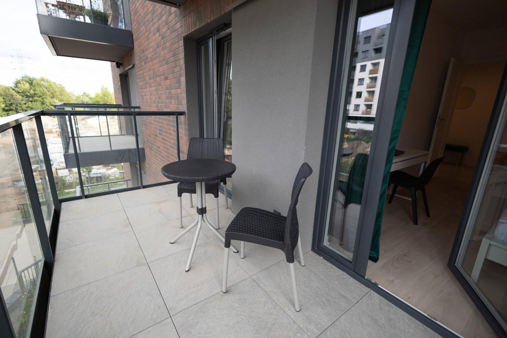 Apartamenty Niedaleko Dworca Od Wroclawapartament-Pl Exterior photo